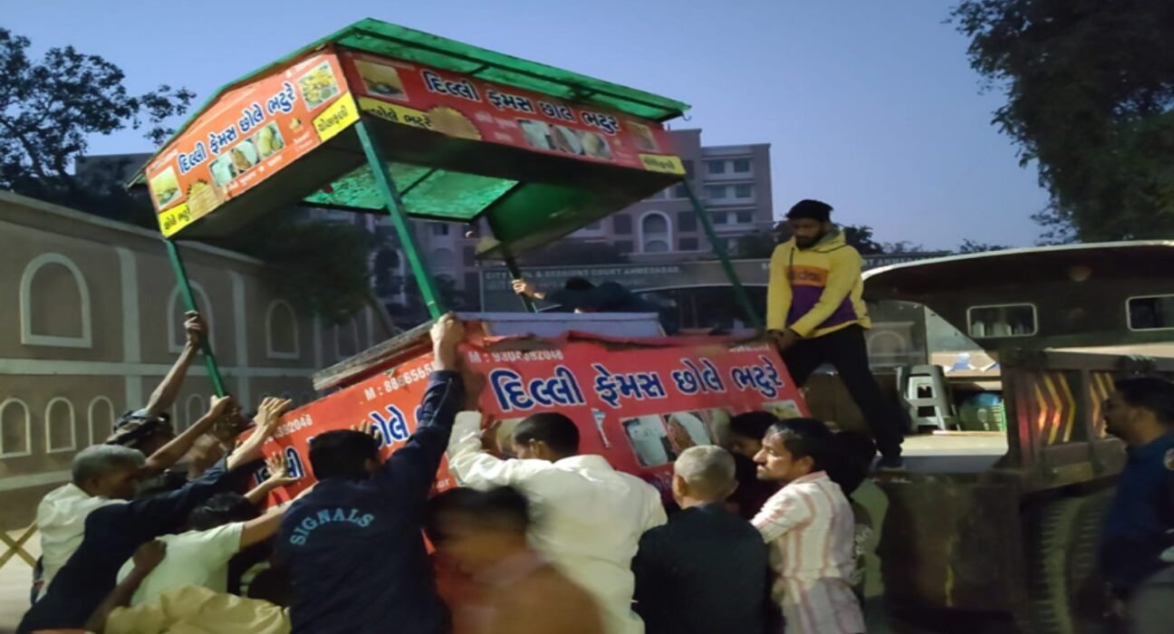 AMCની નાઈટ ડ્રાઈવઃ