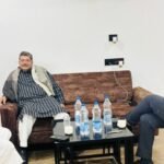 Ahmedabad News: સોલા સિવિલ પાસે AMTS બસમાં આગ લાગતા અફરાતફરી મચી, મુસાફરોના જીવ તાળવે ચોંટ્યા