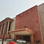 ખાખીની ખટપટ : કરોડોના બંગલામાં પોલીસ પુત્રના લગ્નમાં ગુનેગારો અને પોલીસની શરાબની મહેફિલ, અશાંત ધારો ભ્રષ્ટ અધિકારીઓ માટે ‘ATM’