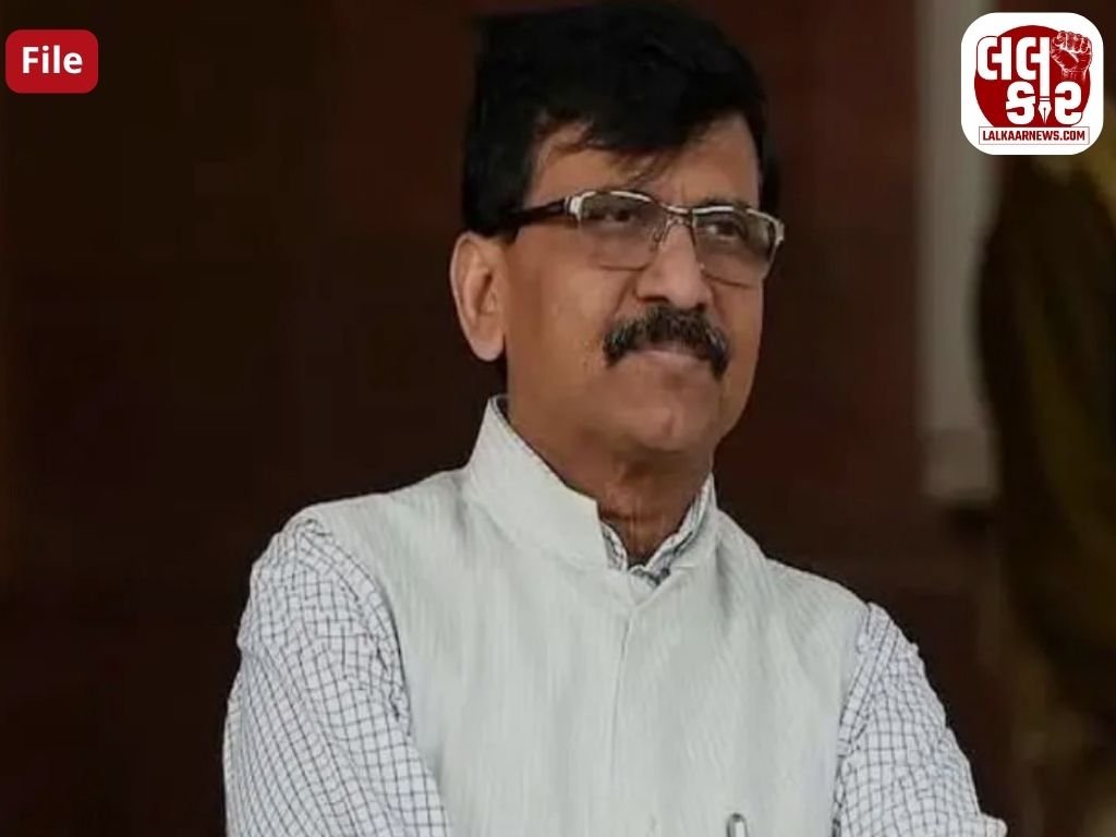 CJI સૂર્યકાંત પર ટિપ્પણી કરવી ભારે પડી: સુપ્રીમ કોર્ટે શિવસેના સાંસદ સંજય રાઉત અને નિખિલ વાગલેને ફટકારી નોટિસ!